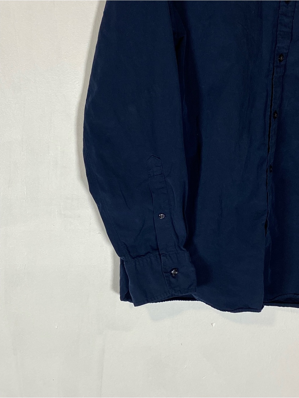 J. Crew Navy Blue Button Down Shirt Men’s Medium 2 Ply 100%Cotton Preppy - Picture 4 of 9